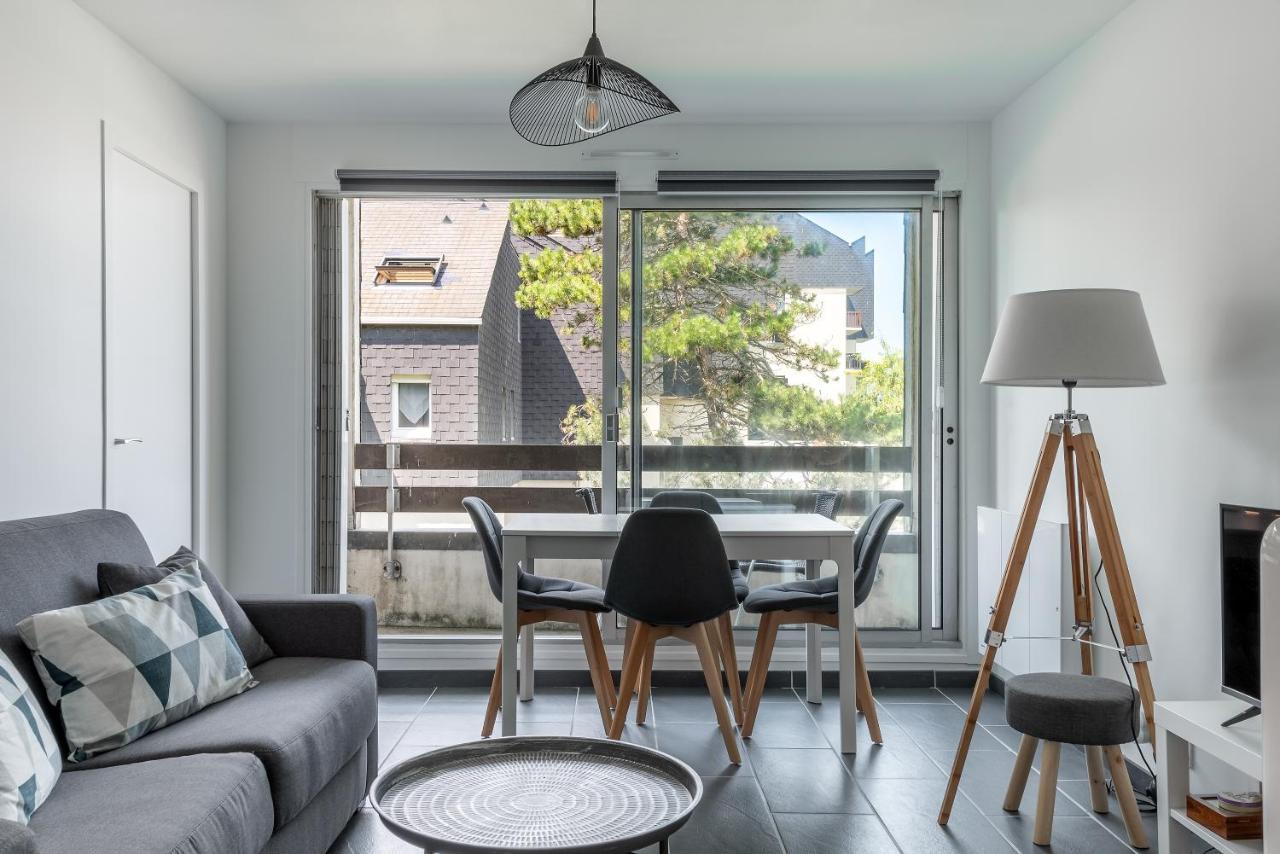 Appt Lumineux - Avec Balcon A 400M De La Plage Courseulles-sur-Mer Ngoại thất bức ảnh
